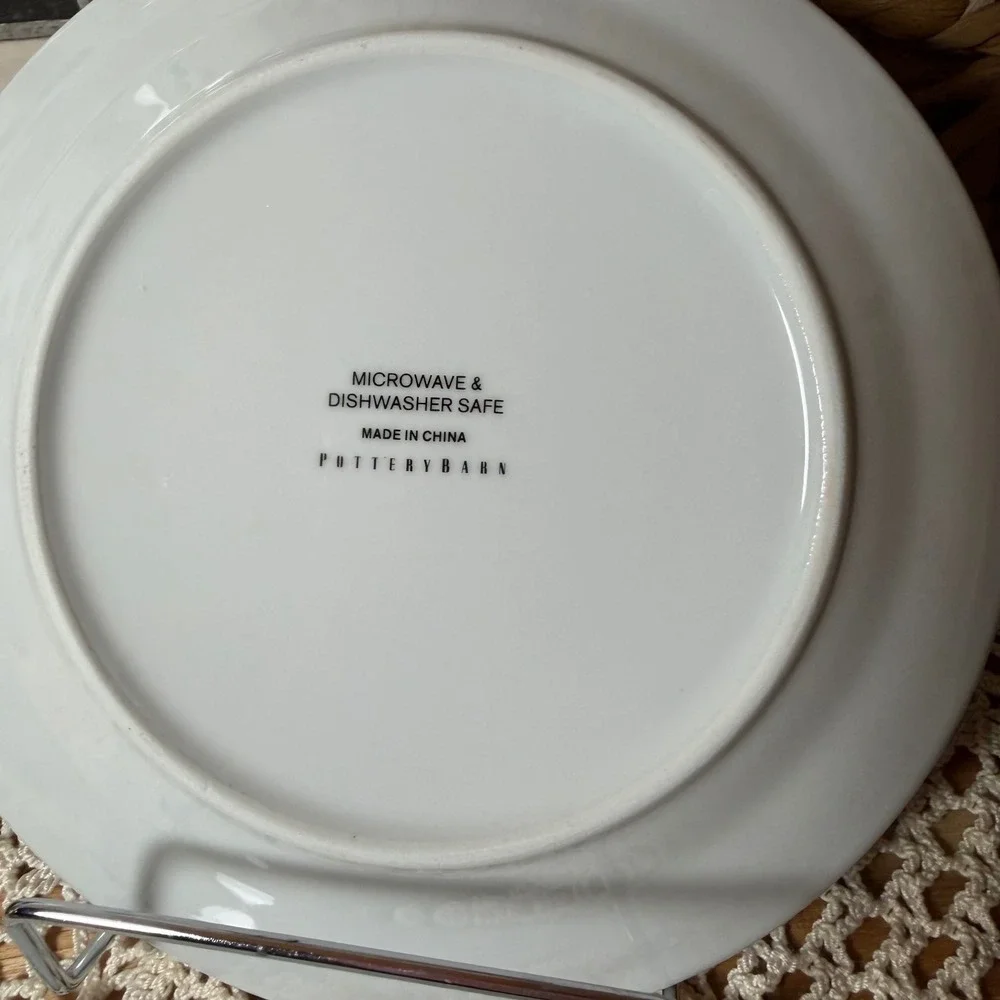 Pottery Barn Palm Tree Salad Plates Set of 4 Botanical Tropical Green White